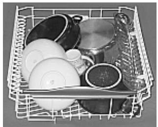 HOTPOINT-ARISTON LD 87 - How to adjust the top rack. - 9