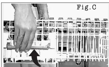 HOTPOINT-ARISTON LD 87 - Le réglage du panier supérieur? - 1