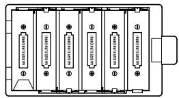 KORG MONOTRIBE - Installing batteries - 1