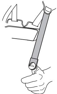 JONSERED CC 2236 - Einstellung des Gurtes - 3