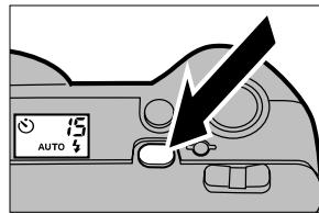 MINOLTA ZOOM 80 - Retardateur - 1