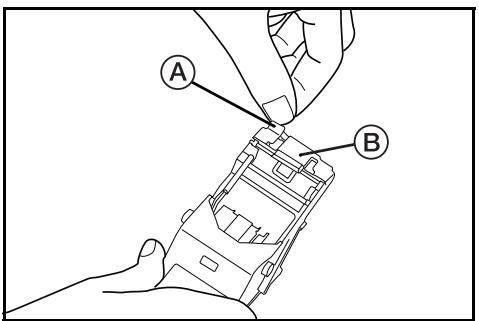 KYOCERA TASKALFA 620 - Eliminazione di un inceppamento della pinzatrice - 4
