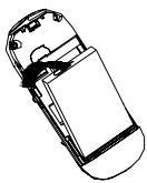 MEDION SMARTPHONE MD 96580 - Vorbereitungerbiegen oder Verkratzen Sie ihre Speicherkarte oder SIM-Karte nicht.

Setzen Sie ihre Speicherkarte und SIM-Karte keiner staatlichen Elektrizität, Wasser oder Schmutz aus.

Da die Speicherkarte unter der SIM-Karte sitzt, müssen Sie die Speicherkarte zuerst einlagen.

1. Drehen Sie Ihr Telefon mit der Rückseite nach oben und drücken Sie leicht auf die hinter Abdeckung. Schieben Sie die Abdeckung nach oben, bis die Markierung auf der rechten Seite mit der am Telefonkorper übereinstimmt. Dann behmen Sie die Abdeckung ab. Schieben Sie die Speicherkarte in die Speicherkartenhalterung, wobei die Metallkontakte nach unten und in das Telefon zeigen müssen.

![](images/01890cbf0588785cf698043bfdadf6d102b6dcd4cecca63318c958133b33c162.jpg)


Akku einlagenpeicherkarte oder SIM-Karte nicht.

Setzen Sie ihre Speicherkarte und SIM-Karte keiner staatlichen Elektrizität, Wasser oder Schmutz aus.

Da die Speicherkarte unter der SIM-Karte sitzt, müssen Sie die Speicherkarte zuerst einlagen.

1. Drehen Sie Ihr Telefon mit der Rückseite nach oben und drücken Sie leicht auf die hinter Abdeckung. Schieben Sie die Abdeckung nach oben, bis die Markierung auf der rechten Seite mit der am Telefonkorper übereinstimmt. Dann behmen Sie die Abdeckung ab. Schieben Sie die Speicherkarte in die Speicherkartenhalterung, wobei die Metallkontakte nach unten und in das Telefon zeigen müssen.

![](images/01890cbf0588785cf698043bfdadf6d102b6dcd4cecca63318c958133b33c162.jpg)



Drehen Sie Ihr Telefon mit der Rückseite nach oben und drücken Sie leicht auf die hinter Abdeckung. Schieben Sie die Abdeckung nach oben, bis die Markierung auf der rechten Seite mit der am Telefonkorper übereinstimmt. Dannnehmen Sie die Abdeckung ab. - 2
