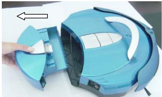 SUPPORTPLUS ASPIRATEUR ROBOT SP-ROBO-001 - Vider le Réceptacle à Poussière : - 1