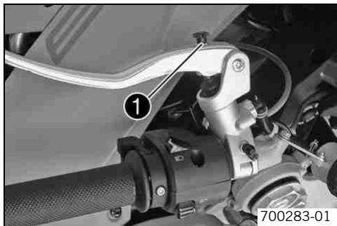 KTM 1190 RC8 FR - Régler la position de base du levier d'embrayage - 1