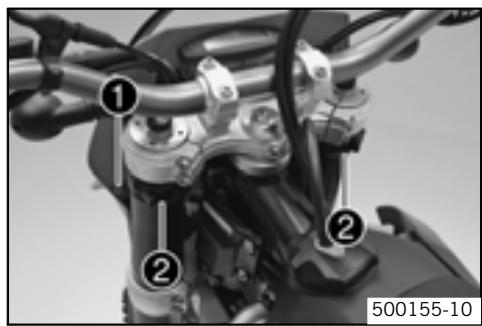 KTM 530 XCR-W USA - Dépose du masque de phare et du phare (exc-r EU, exc-r aus/uk, exc-r six DAYS, exc-r USA, xcr-w ZA) - 1