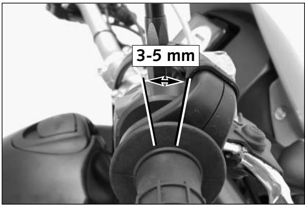KTM 640 LC4 ENDURO - Nettoyage du filtre à air. - 1