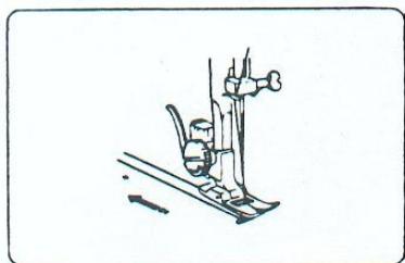 PRIVILEG MACHINE A COUDRE - Enfilage de la machine : - 8