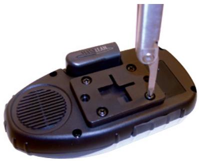 MAGELLAN ROADMATE 300 - Installation à l'aide du support de fixation pour pare-brise - 1
