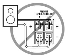 ONKYO HTP-370 - Precauciones durante la connexion de los altavoces - 6