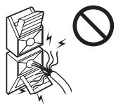 ONKYO HT-S3300 - Précautions concernant le branchement des enceintes - 6