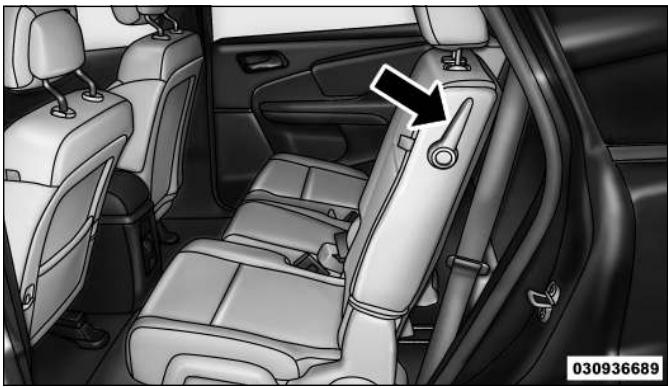 FIAT FREEMONT 2011 - Pour déplacer le siècle de deuxieme rangée vers l'avant - 1