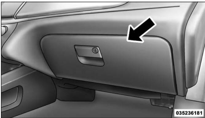 FIAT FREEMONT 2011 - COMPARTIMENT DE RANGEMENT DE CONSOLE CENTRALE - 1