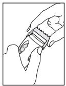REMINGTON BKT-1500 - Removing shaver and comb attachments - 1