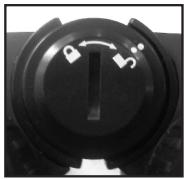 BUSHNELL MARINE BINOCULARS 137507 - BATTERIA: Una batteria di tipo CR2 al litio (3 volt) - 2