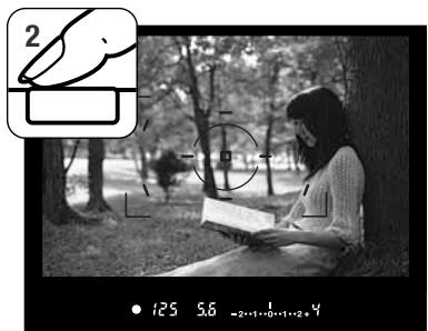 MINOLTA DYNAX 5D - Mémorisation de la mise au point - 2