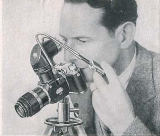 LEICA IIIC - LE DISPOSITIF POUR VUES RAPPROCHEES - 2