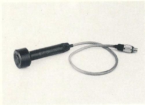 LEICA MOTOR-WINDER R4 - Remote-control LEICA r, n° de code 14277 - 1