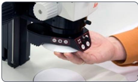 LEICA LED3000 NVI - Leica LED3000 RL : assemblage (suite) - 1
