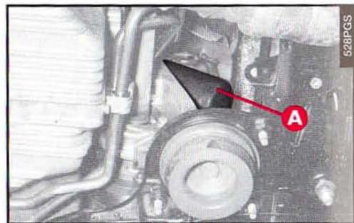 ALFA ROMEO 166 - REEMPLACEMENT DU FILTRE A HUILE MOTEUR - 1