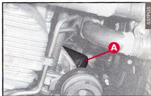ALFA ROMEO 166 - REEMPLACEMENT DU FILTRE A HUILE MOTEUR - 2