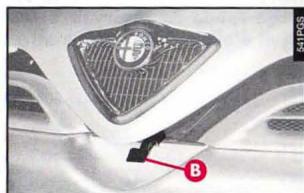 ALFA ROMEO 166 - CAPOT MOTEUR - 3