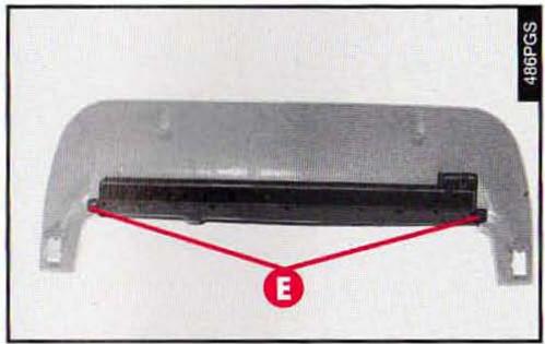 ALFA ROMEO 166 - FEU DE STOP SUPPLEMENTaire (3EME STOP) - 2