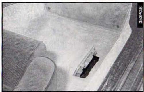 ALFA ROMEO 166 - MARQUAGE DE LA COQUE - 3