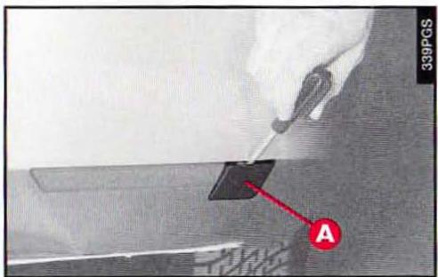 ALFA ROMEO 166 - Tractage d'un autre vehicule (fig. 107-108) - 3