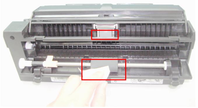 IRIS CAN PRO CLOUD - Pour nettoyer l'ensemble rouleau-tampon ADF: - 2