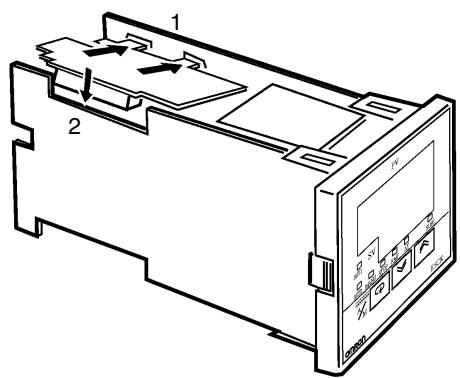 OMRON E5CK - Installation de la carte de sortie - 1