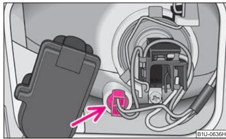 SKODA OCTAVIA TOUR - Feu de position avant - 1