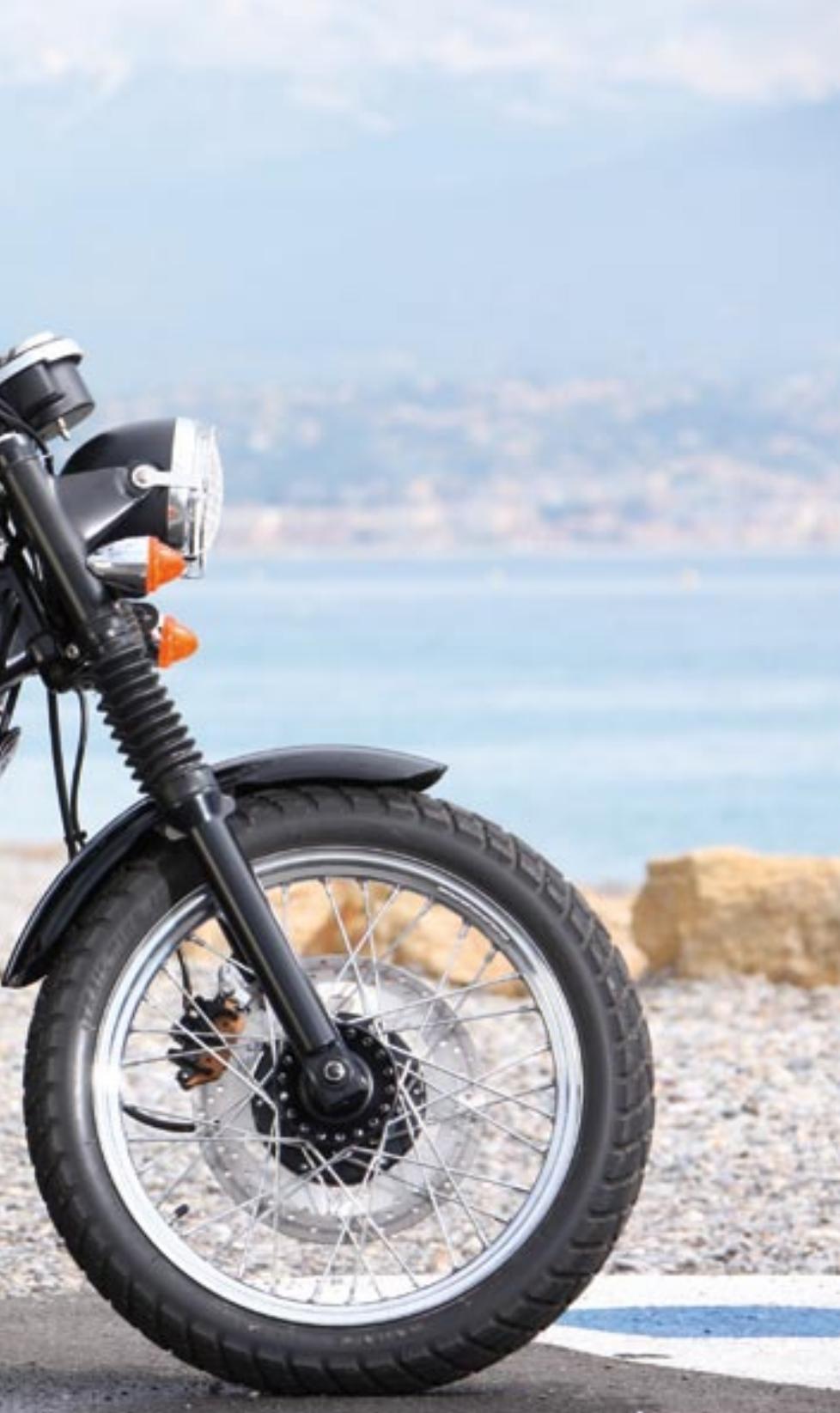 TRIUMPH SCRAMBLER - BONNEVILLE T100 - 5