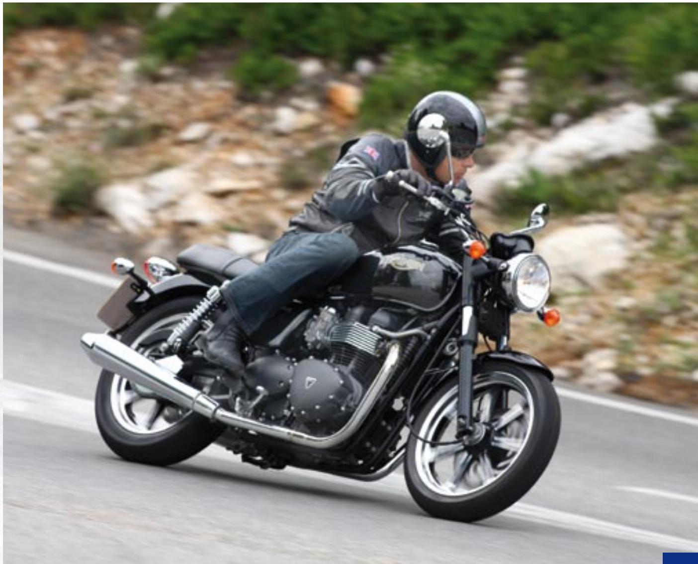 TRIUMPH SCRAMBLER - 11