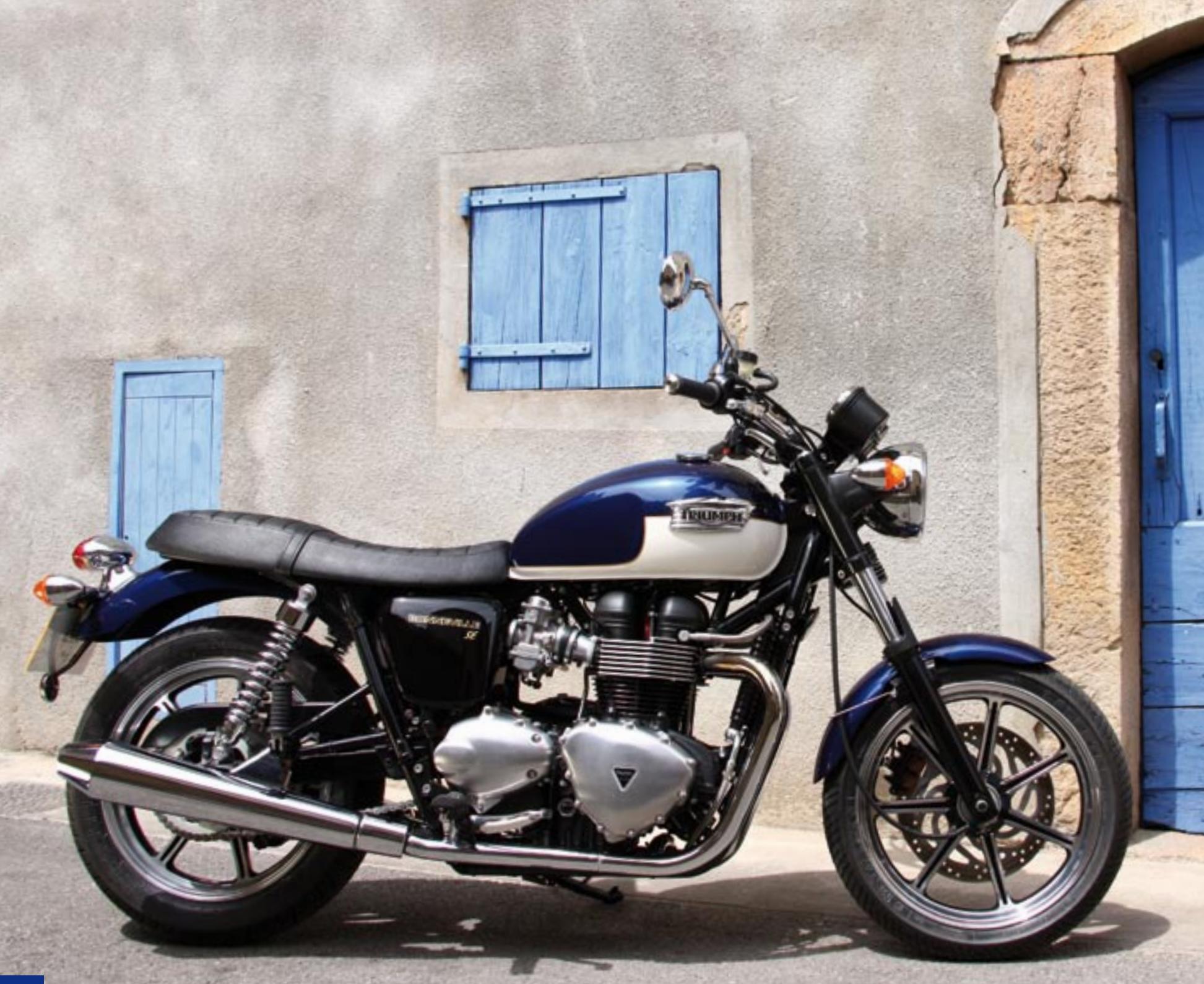 TRIUMPH SCRAMBLER - 14
