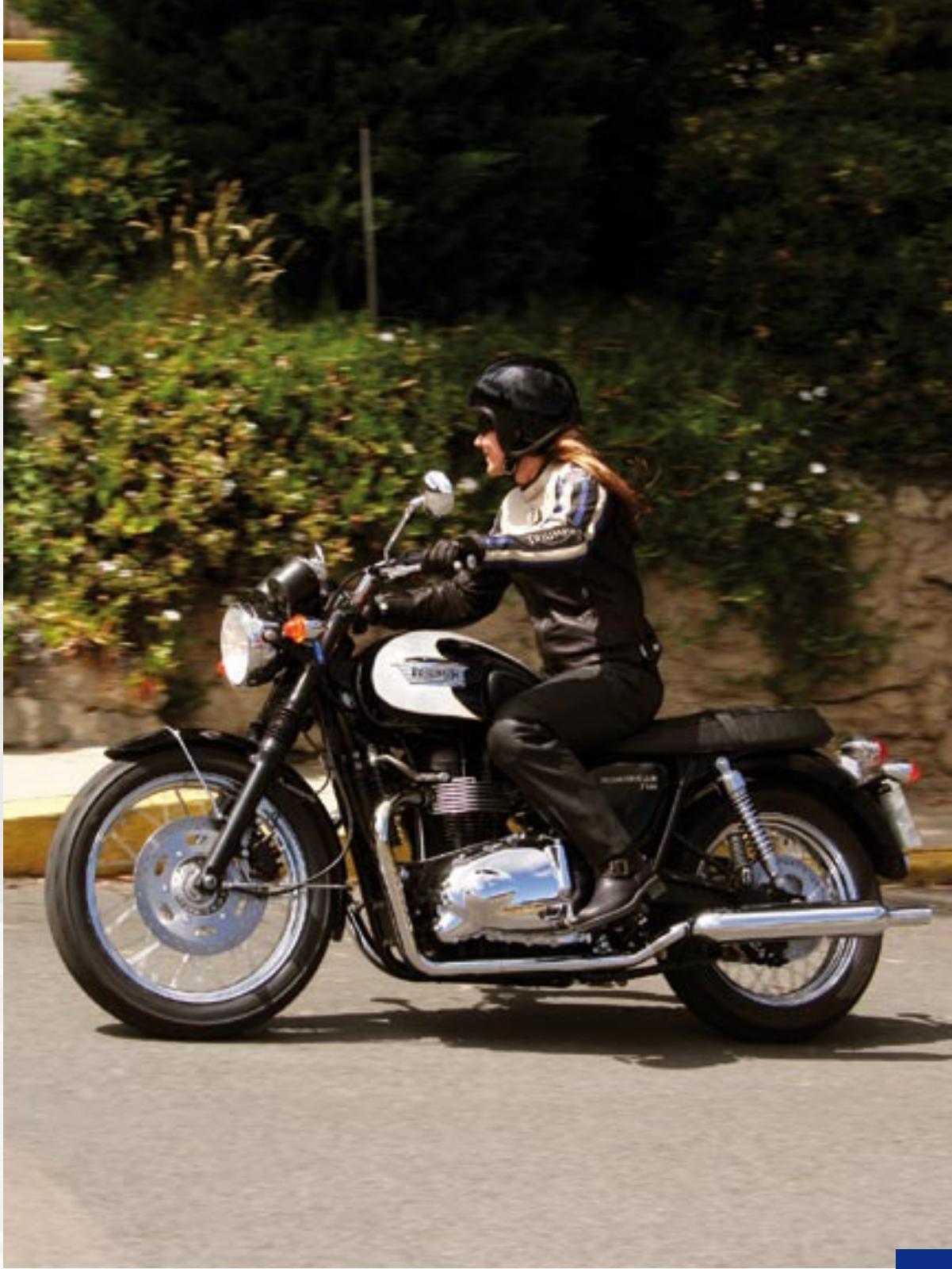 TRIUMPH SCRAMBLER - BONNEVILLE T100 - 1