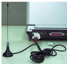 GENIUS TVGO DVB-T02Q - Étape 2. branchement de la ligne de signal d'antenne - 3