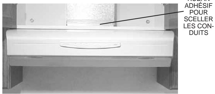 FRIGIDAIRE PL36WC41EC - INSTALLLEZ LA HOTTE - 4