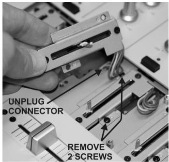 JBSYSTEMS LIGHT BEAT 4 - Das mussen Sie bei Wechsel des Kanalfaders beachten: - 1
