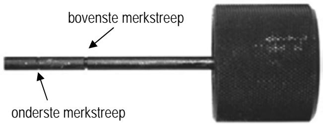 ATIKA ASP 8 N - Hoe controllerik het oliepeil? - 3