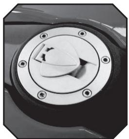 BENELLI R160 - Approvisionnement en carburant - 1