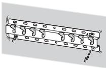 SONY KD49X8005 - Accertarsi di installare saldamente la staffa di montaggio a parete rispetto le istruzioni contenate in quello manuale. - 1