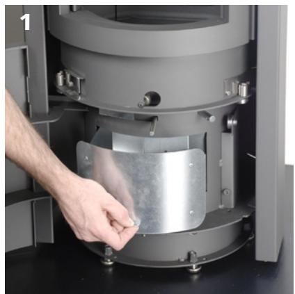 STUV 30-COMPACT - Nettoyage de l'espace sous le dendrier - 1