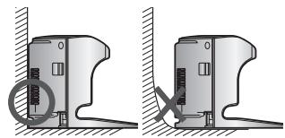 SAMSUNG SR8846 NAVIBOT - Installation du chargeur - 2