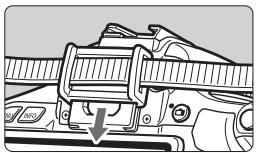 CANON EOS 600D - Enlevez I'oeilleton. - 1