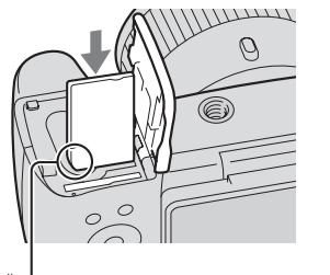 SONY CYBER-SHOT DSC-HX300 - Memóriakárta behelyezése (kūlön megvásárolható) - 2