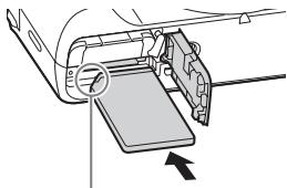 SONY DSC HX 60 - Einsetzen einer Speicherkarte (getrennt erhältlich) - 2