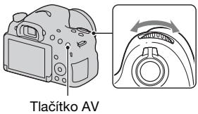 SONY ALPHA SLT-A58 - Otáčením otočného ovladace nastavte rychlost záverky a pri stisknutí tlacítka AV nastavte clonu otáčením otočného ovladace. - 1