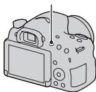 SONY ALPHA SLT-A58 - Stisknutim tlacitka MOVIE začne nahravani. - 1