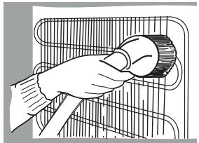 BRANDT BFL5456GB - Recuerde que antes de desescarchar el aparato y limpiar la parte trasera del cuerpo del aparato, deben disconectar el aparato de la toma electrica de alimentacion tirando del enchufe de la toma de electricidad. - 2